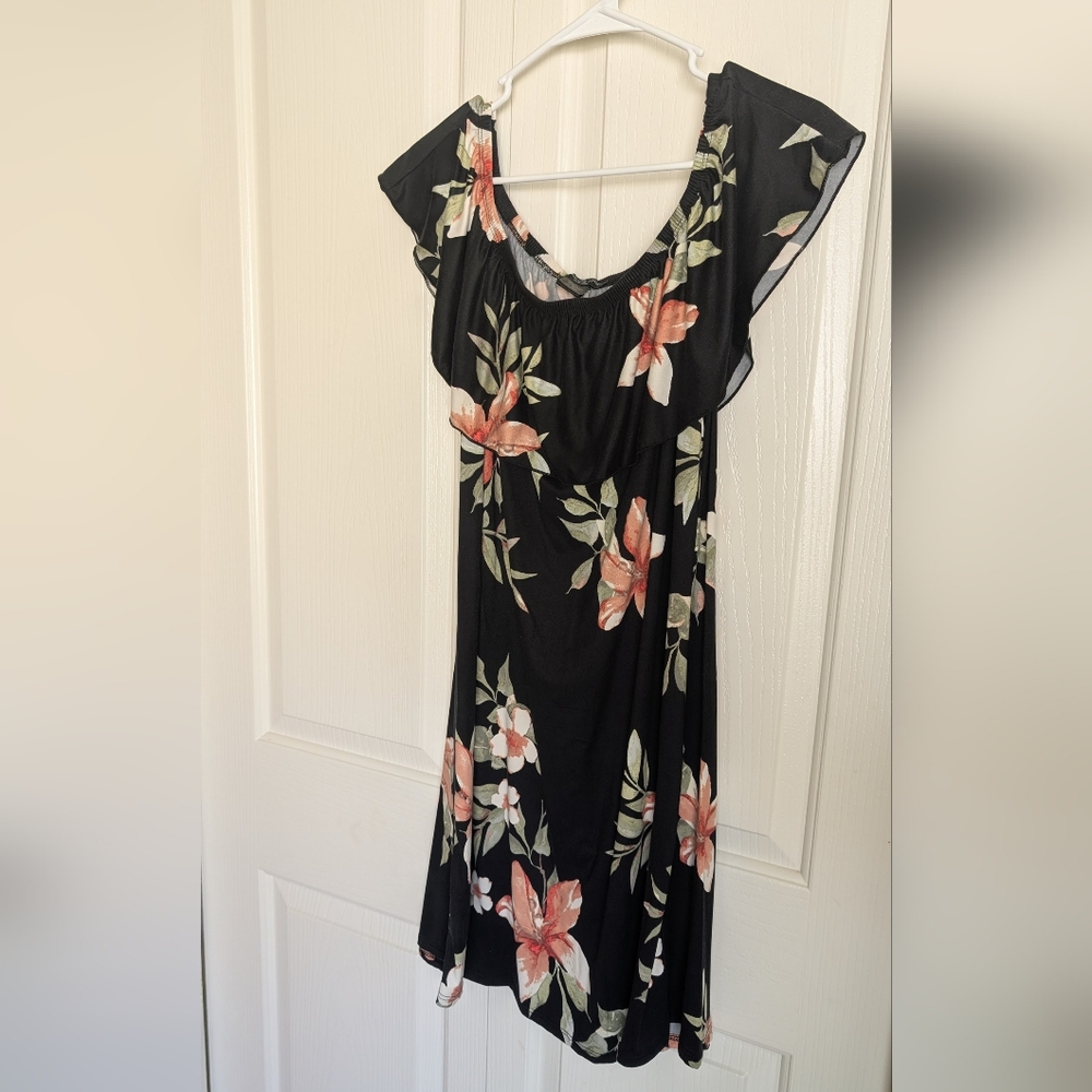 Floral Black Dress with Ruffle Detail